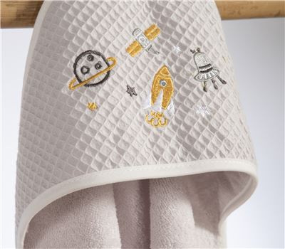 PESHQIR BEBI ME KOKË MY UNIVERSE 75X75 1