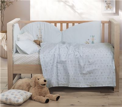 SET ÇARÇAFËSH PËR KREVAT BEBI 3 COPË FAVORITE TOYS  