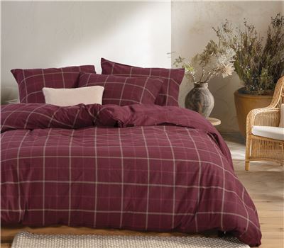 SET ÇARÇAFËSH QUEEN SIZE FANELLATË NAIBERG 240X260 1