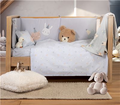 SET ÇARÇAFËSH PËR KREVAT BEBI ME 3 COPË SPECIAL PARTY 1