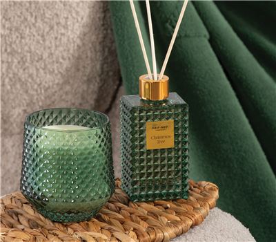 AROMATIZUES AMBIENTI ME SHKOPINJ KRISHTLINDJESHS CHRISTMAS TREE 150ml 1