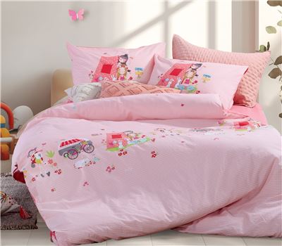 SET ÇARÇAFËSH PËR FËMIJË FLETË TEK CAMPING 170X260